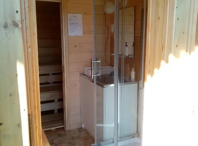 Gorski Z Sauna בית הארחה